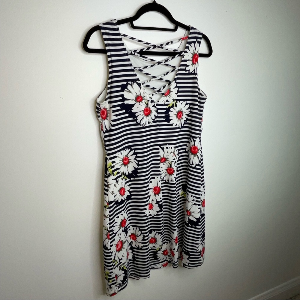 💚 Summer “RNstudio” by Ronni Nicole Slimming Floral Striped Sleeveless Dress - Picture 7 of 11